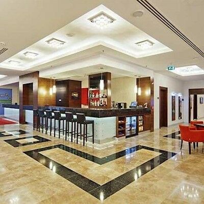 Hampton By Hilton Готель